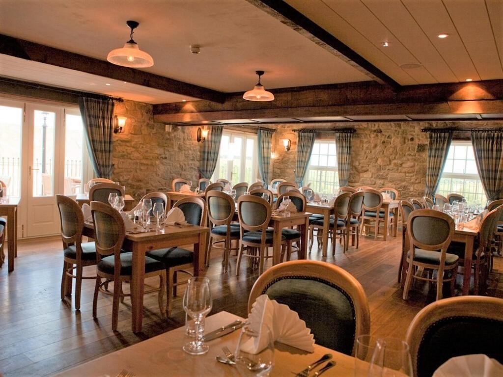 Duke Of Wellington Inn Корбридж Екстериор снимка